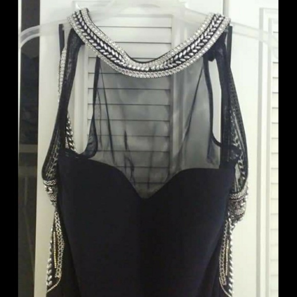 Bridesmaids Dress - Picture 2 of 5